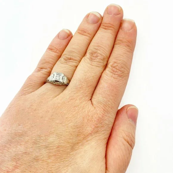 Vintage Estate 18k White Gold Diamond Art Deco Filigree Ring - Picture 5 of 5